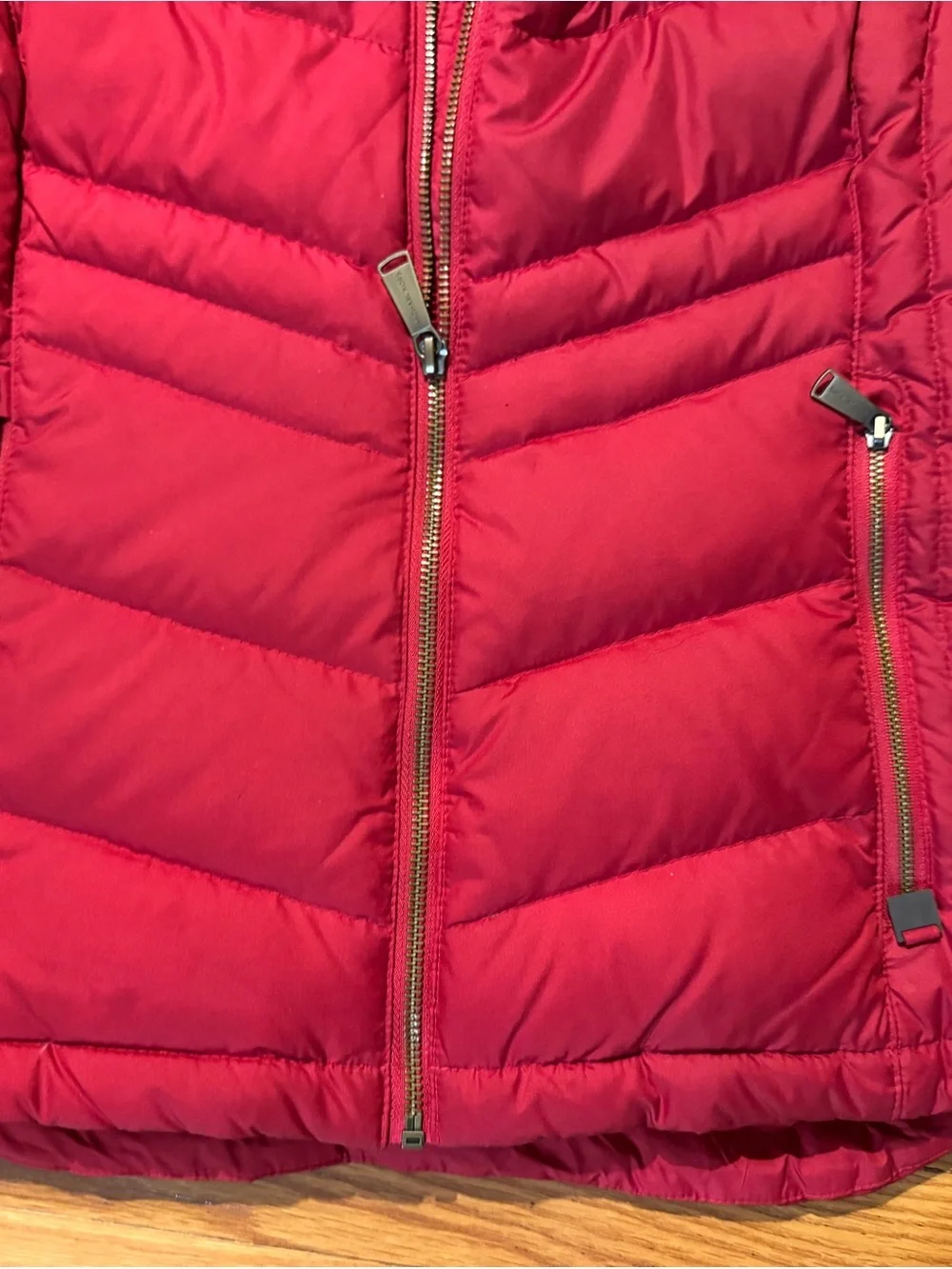 Michael Kors Women’s Small Red Quilted Puffer Vest Full Zip Zip Pockets